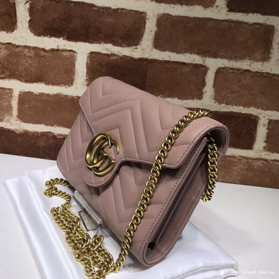First bag ru CHAIN MARMONT WALLET GG GUCCI 0802